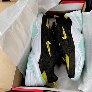 Women’s Nike M2K Tekno